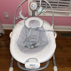 Graco Soothe 'n Sway Swing with Portable Rocker