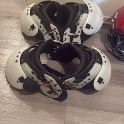 Helmet N Pads For The Youth 