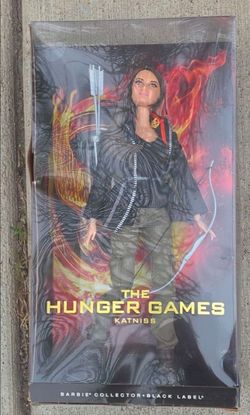The 2012 Hunger Games Katniss Everdeen Barbie collector Black label