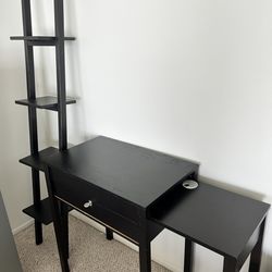 Expandable Desk