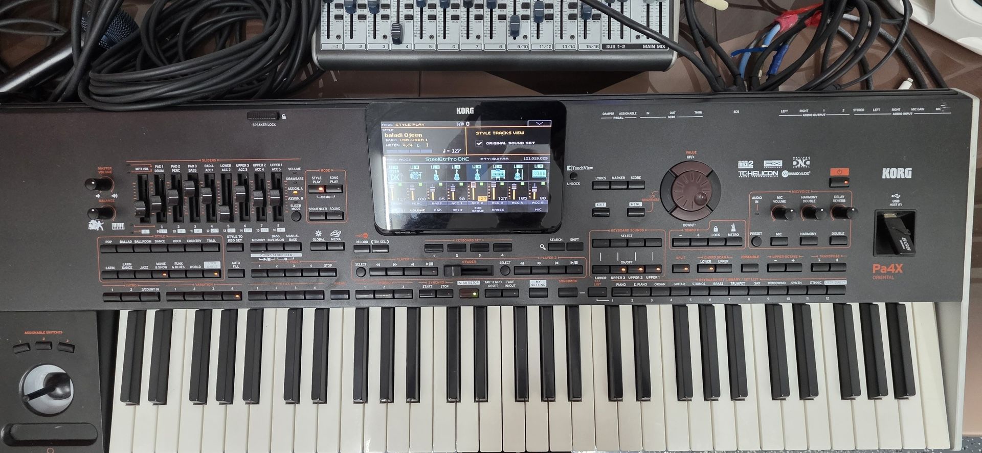 Korg Pa4X Oriental, Keyboard, Arranger, Workstation