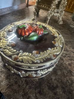 Vintage Decorative ROUND TRINKET BOX HINGED MIRROR INSIDE THANKSGIVING DECOR