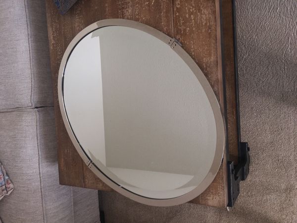 Pottery Barn Oval Mirror Furniture In Burlin Ca Offerup
