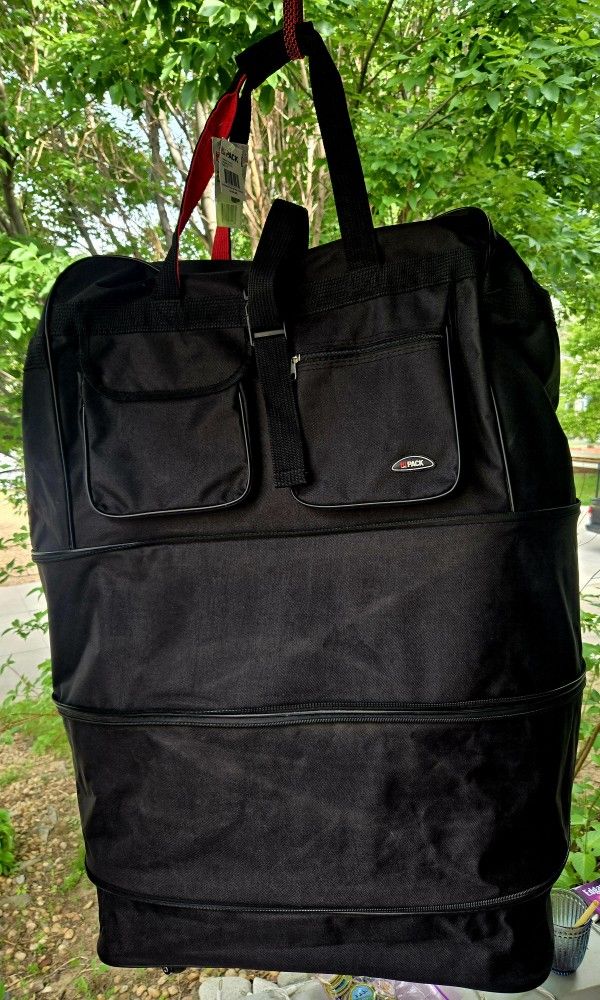 ~ New Hipack Travelware Bag on wheels