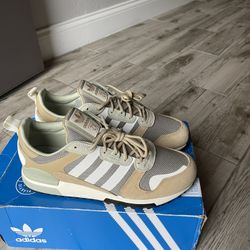Adidas Zx700 