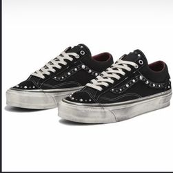Brand new Otw pearlized Vans