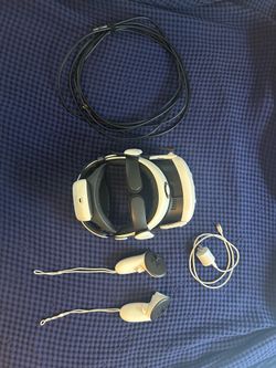 Meta Quest 3 (w/ Battery strap and facial Uprades)