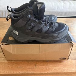 North Face Men’s Hike Boots Size 9