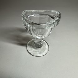 Antique Vintage CLEAR GLASS EYE WASH CUP  