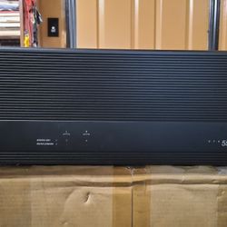 Adcom GFA 5500 Amplifier