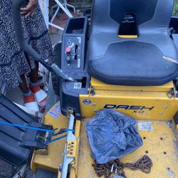 Ride Lawnmower 