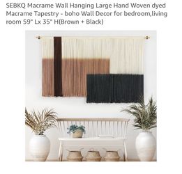 Macrame wall hanging