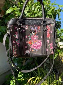 gently used ed hardy bag