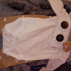 Baby Outfits 0-3 Months And 3-6 Months