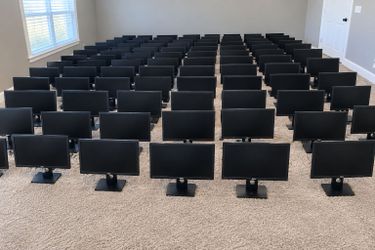 400 Dell Computer Monitors