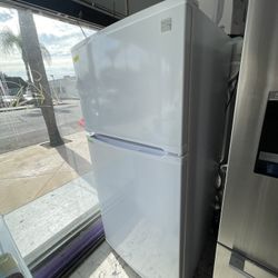 Kenmore Top And Bottom In White New Open Box 