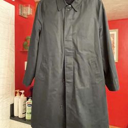 Men coat with faux fur in side