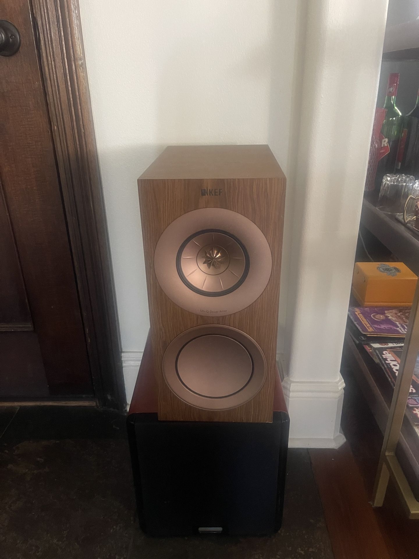 Kef R3 3 Way Bookshelf Speakers