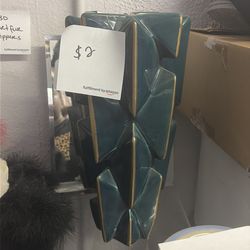 Warehouse Sale Everything Must Go $2 Deals