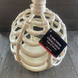 NEW - Giant Pumpkin Skeleton - Plastic 