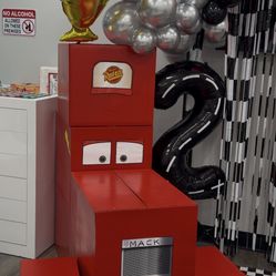 Lightning McQueen And Mack Truck Party Props