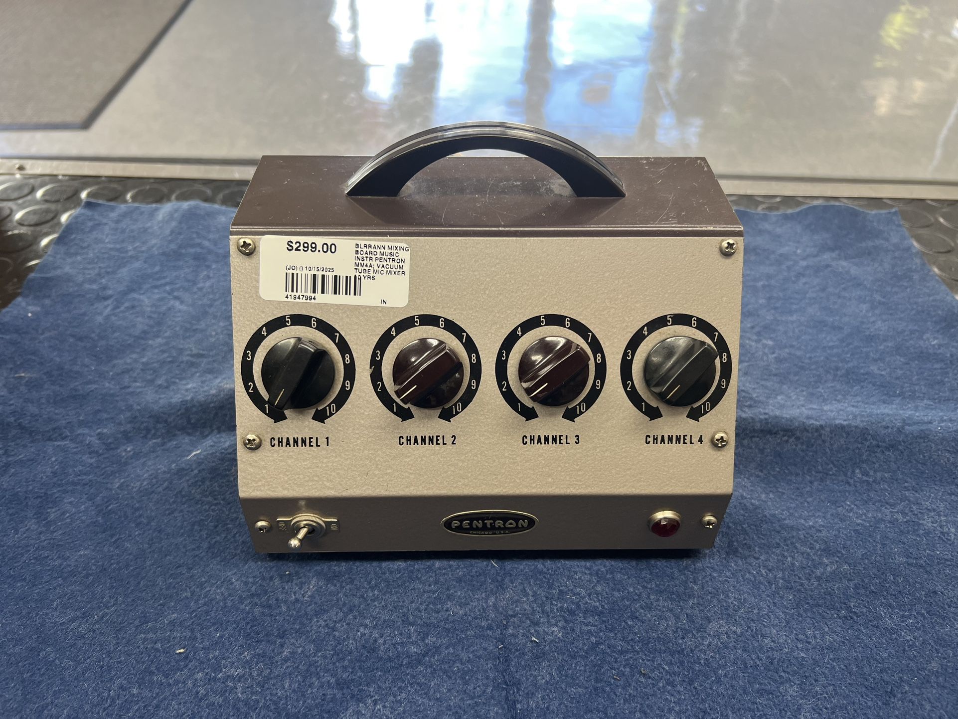 Pentron Tube Mic Mixer (MM-4A)