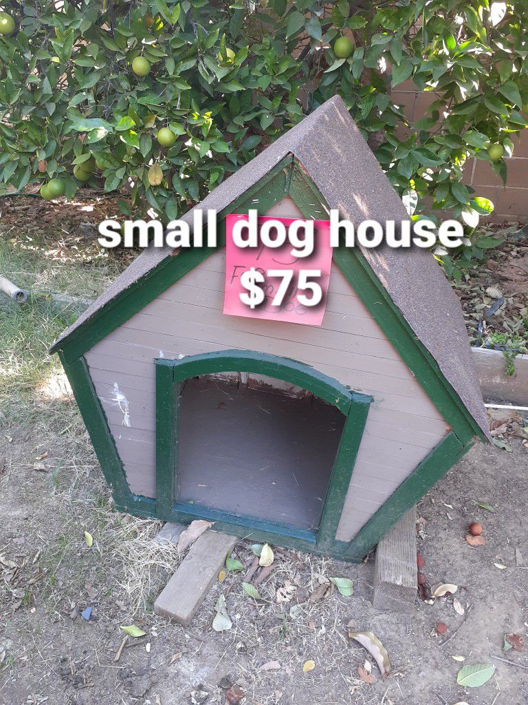 small dog house for sale