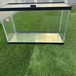 29 Gallon Fish Tank With Glass Lid