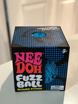 Needoh Flower fuzz ball