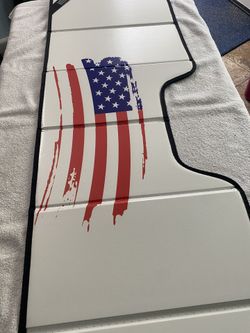 JEEP  Window Covering With American Flag