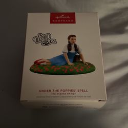 Hallmark Keepsake The Wizard Of Oz Under The Poppies Spell Ornament