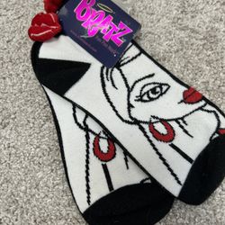 BRAND NEW WITH TAGS BRATZ POM POM SOCKS