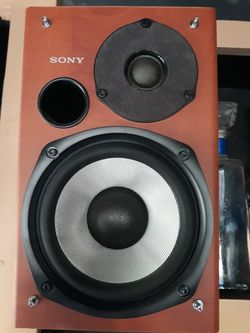 Sony bookshelf speakers