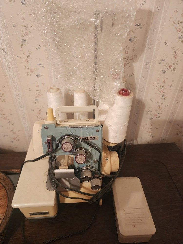 Overlock Machine