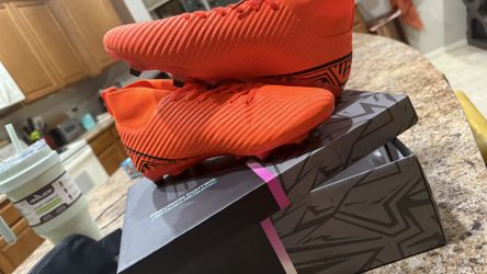 cleats 