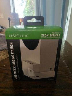 Insignia Xbox Series S Side Dock Dual Charging Station