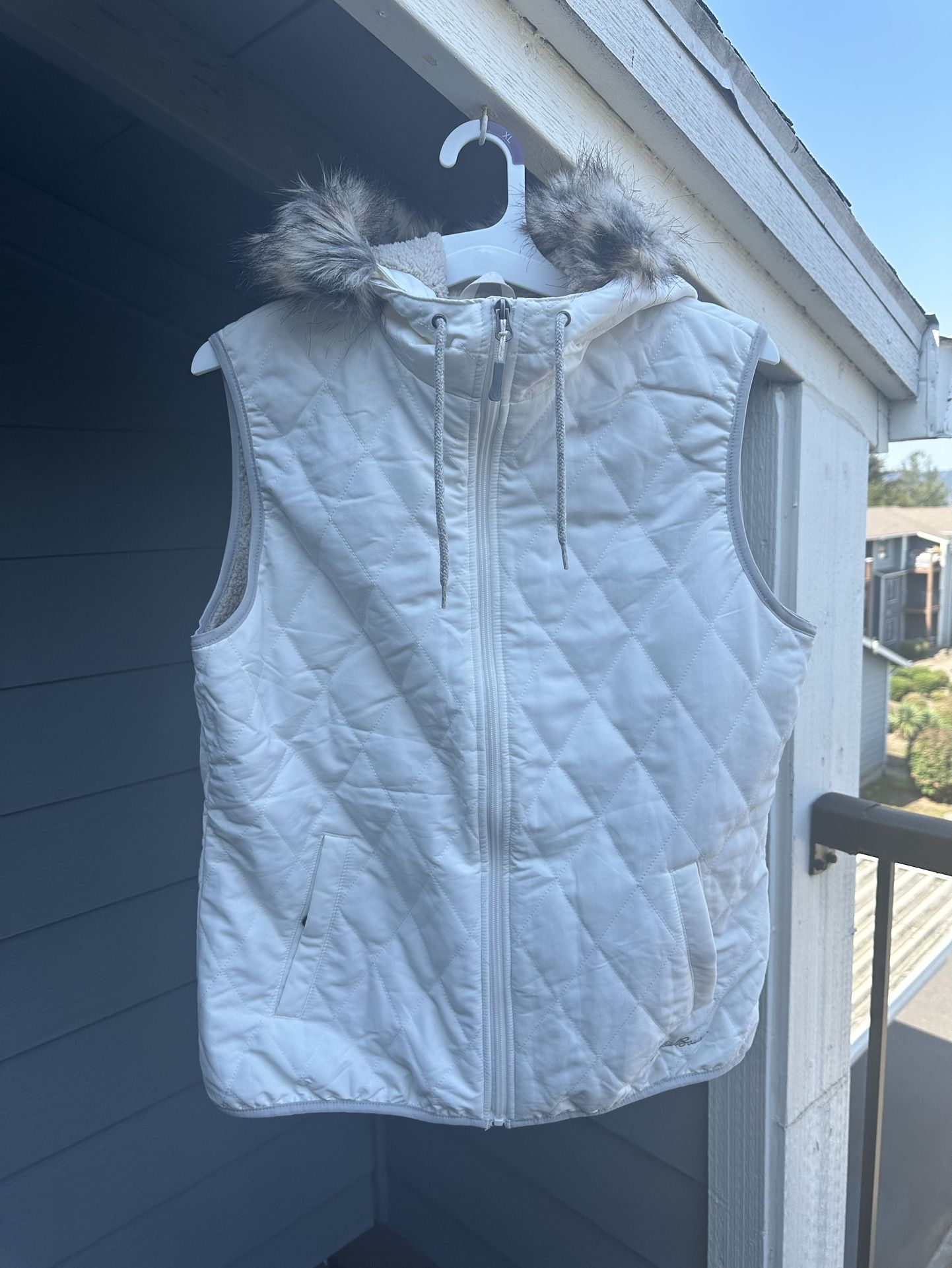 Women’s Eddie Bauer Vest