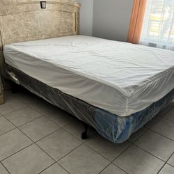 Queen Size Bed