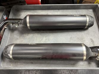 Screamin' Eagle Harley-Davidson Titanium Exhaust Mufflers