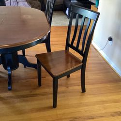 Kitchen/dining Table And 6 Chairs
