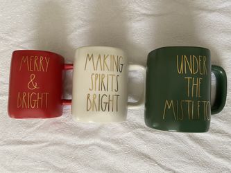 Rae Dunn Christmas Mug Set