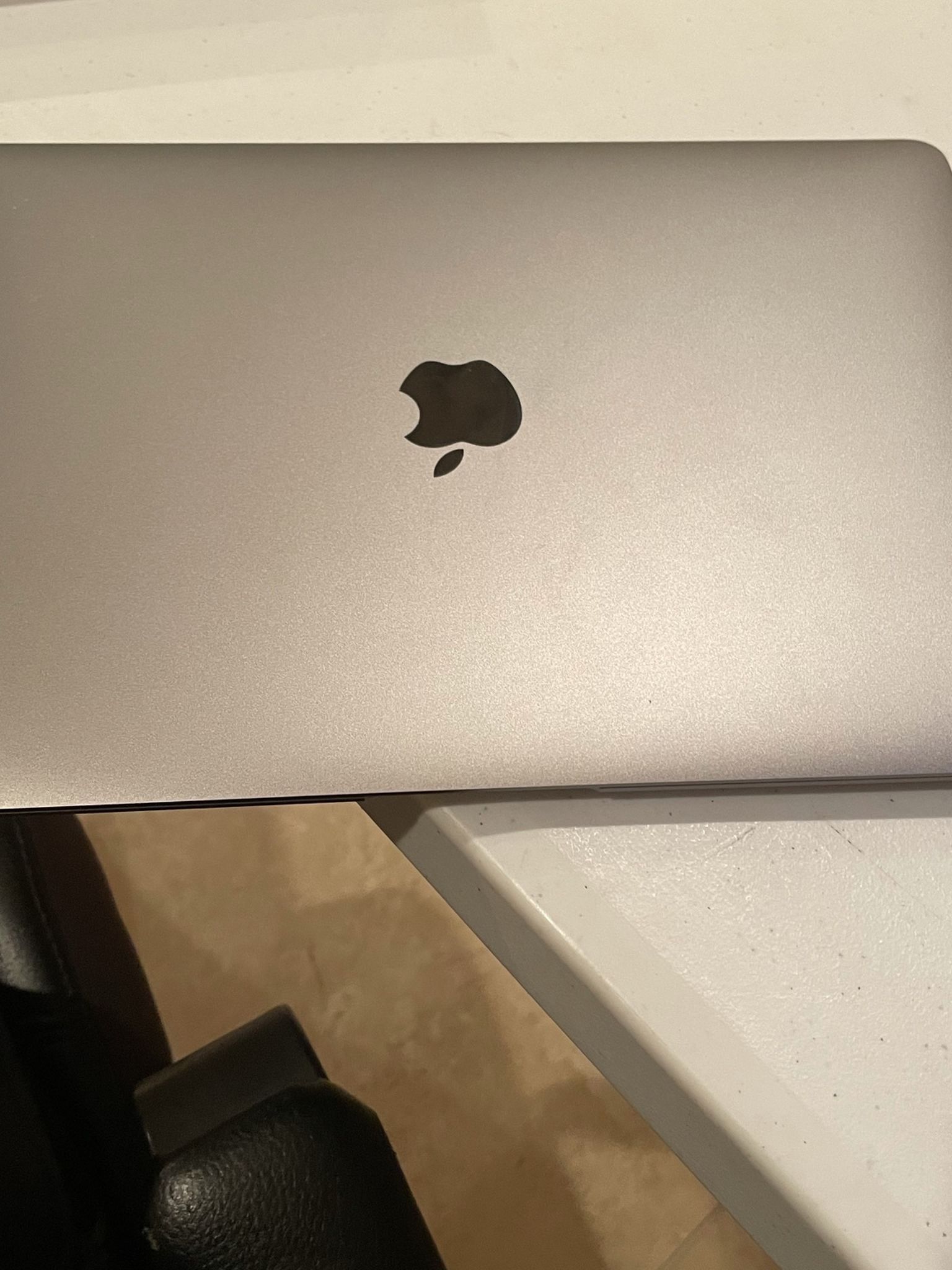 New macbook Air M1 512GB