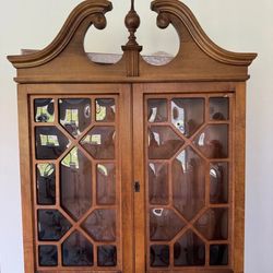 Vintage Desk / Caninet