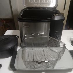Butterball Master built Electric fryer And Farberware Hot Plate And Lodge Iron Kettle