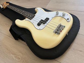 1986 Fender Japan PB62 E series Precision Bass White.
