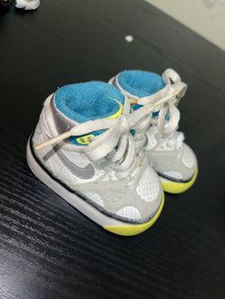 Baby Nike Shoes 2C