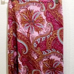 Forever 21 Lightweight Stretchy Material Skirt Size Woman's Small 