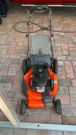 Husqvarna self propelled LawnMower