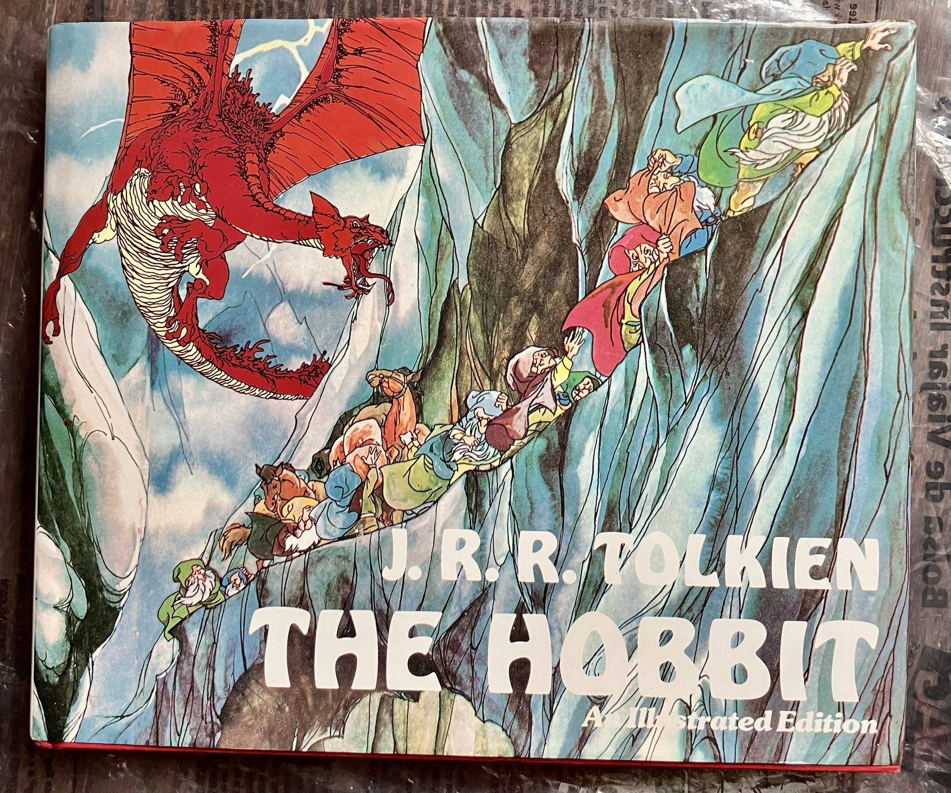  The Hobbit: An Illustrated Edition (Galahad Books, 1993)