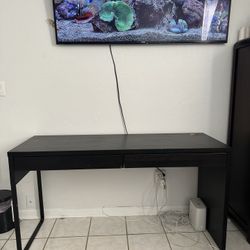 Black Table 